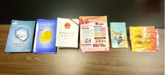 市水利局领导来公司检查指导安全生产工作(图2) 市水利局领导来公司检查指导安全生产工作(图2)