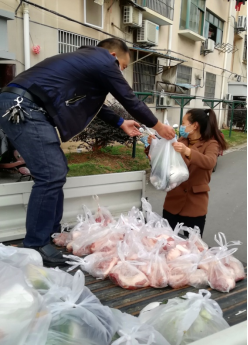 疫情当下显担当(图14) 疫情当下显担当(图14)